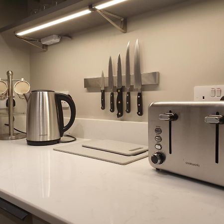 No8 3 Bed Cottage Winter Deals Offered 3 Nights Or More Nov-Mar Backbarrow 객실 사진