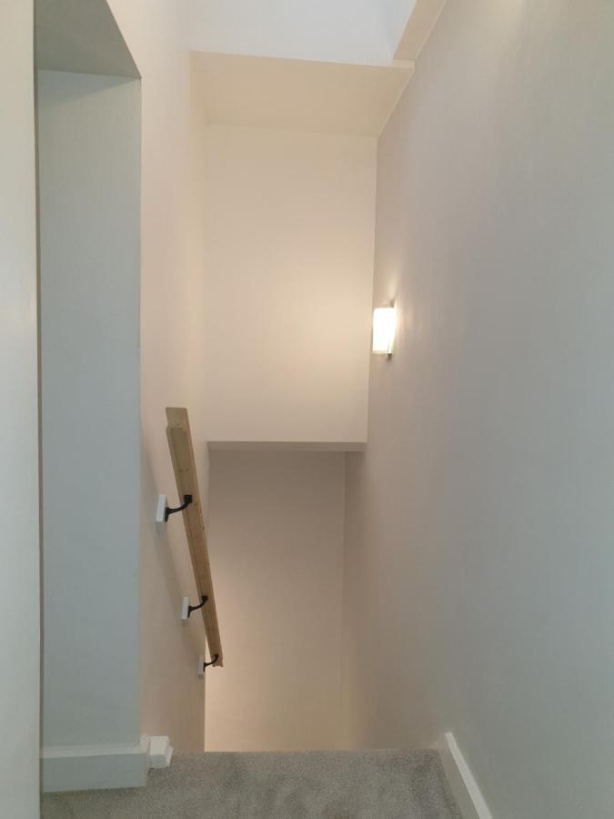 No8 3 Bed Cottage Winter Deals Offered 3 Nights Or More Nov-Mar Backbarrow 객실 사진