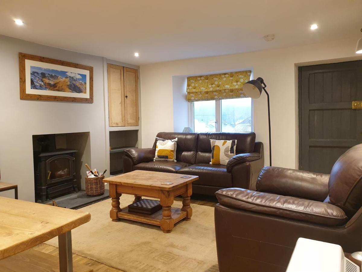No8 3 Bed Cottage Winter Deals Offered 3 Nights Or More Nov-Mar Backbarrow 객실 사진