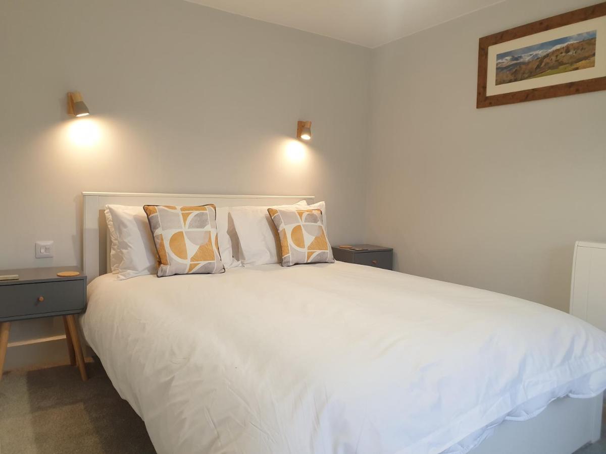 No8 3 Bed Cottage Winter Deals Offered 3 Nights Or More Nov-Mar Backbarrow 객실 사진